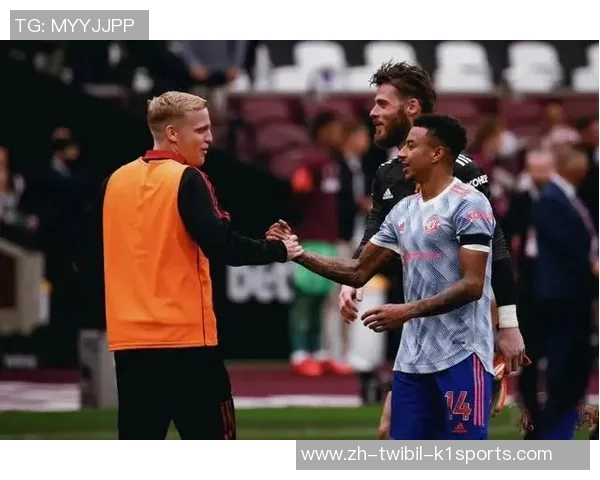 曼联的两分钟崩盘！争议判罚背面的卧底悲惨剧